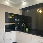 Apartmán Najlepsza Lokalizacja W Elku!! Piekny, Prestizowy Z Dziedzincem !! *