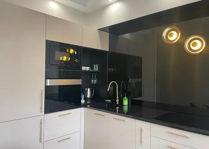 Apartament Najlepsza Lokalizacja W Ełku!! Piękny, Prestiżowy Z Dziedzińcem !! *